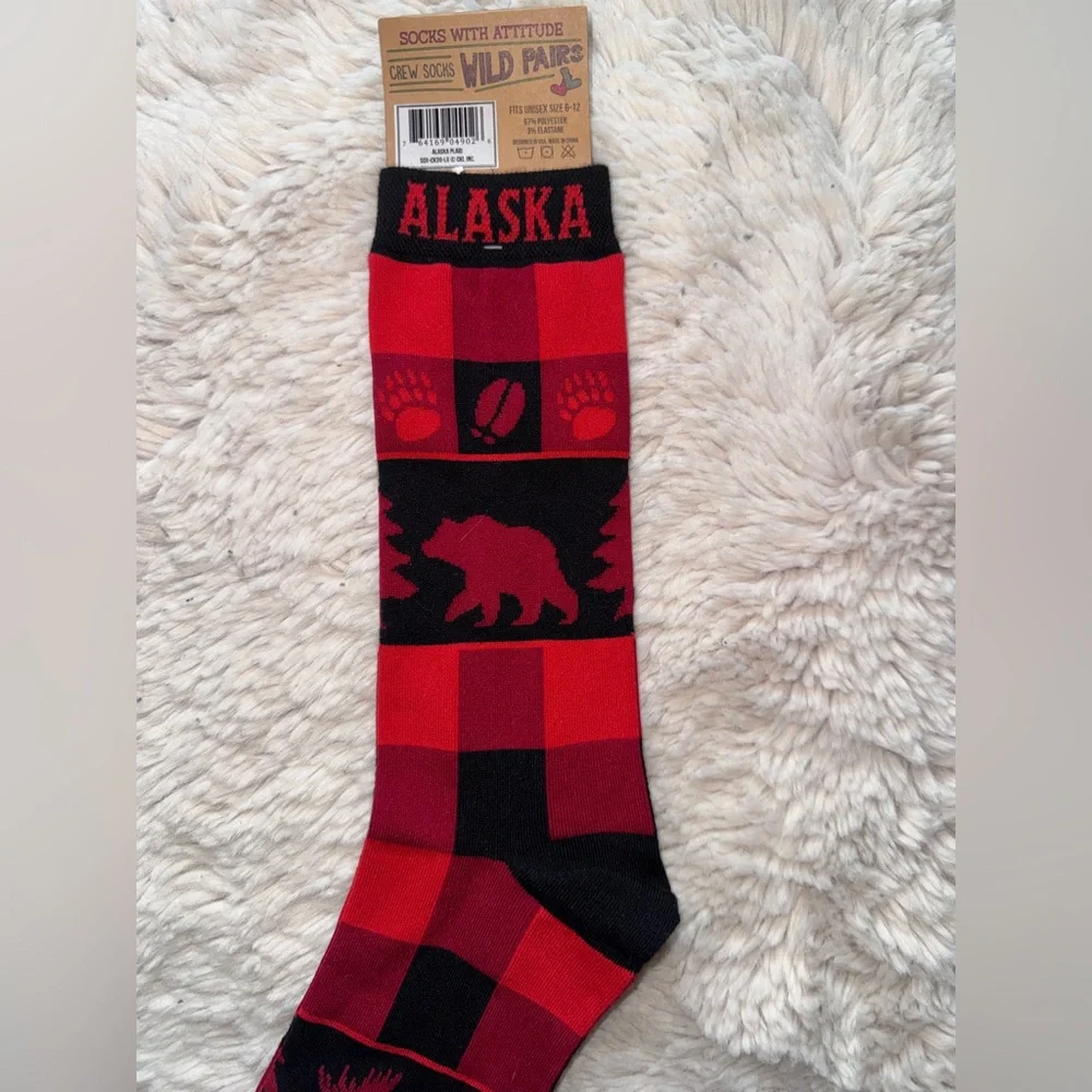 Alaska Socks Wild Pairs Crew Socks Unisex Size 6-12 Polyester Elastane Red Plaid